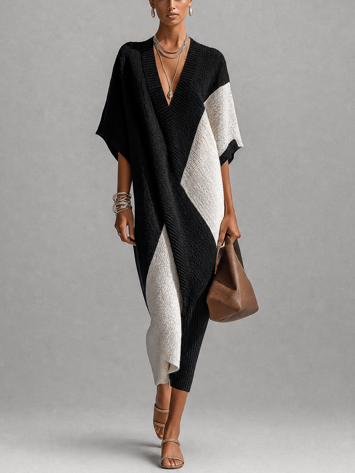 Midikleid in Ebenholz und Elfenbein