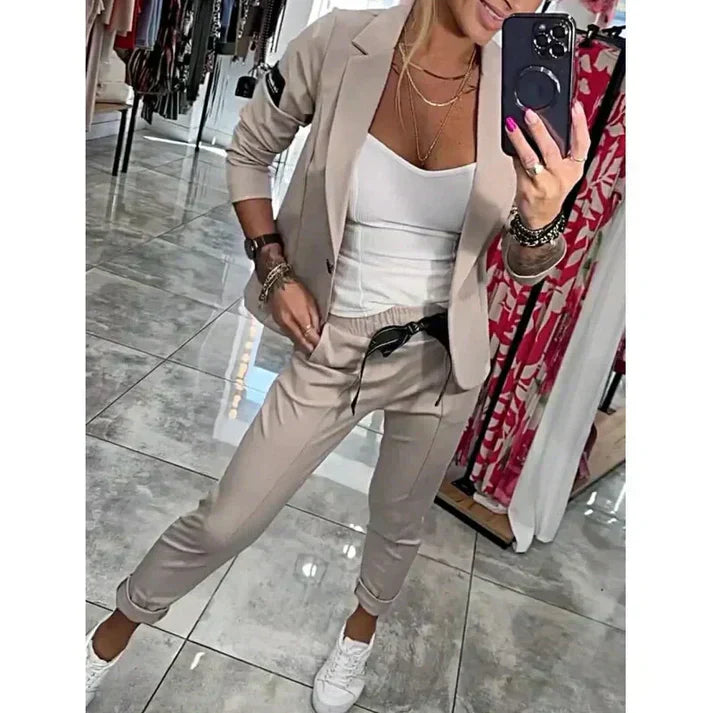 Ariane | Elegantes Blazer- und Hosen-Set