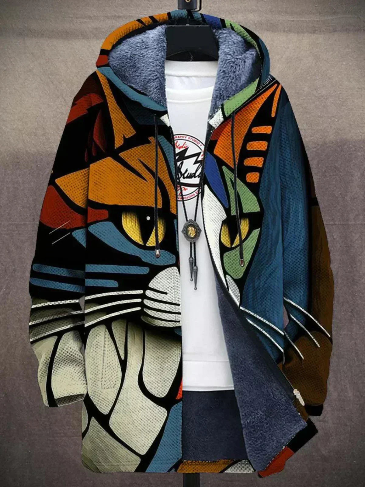 Karri™ | Luxuriöser Cardigan mit künstlerischer Inspiration