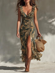 Maxikleid mit Palmenprint, Rüschen und Beinschlitz