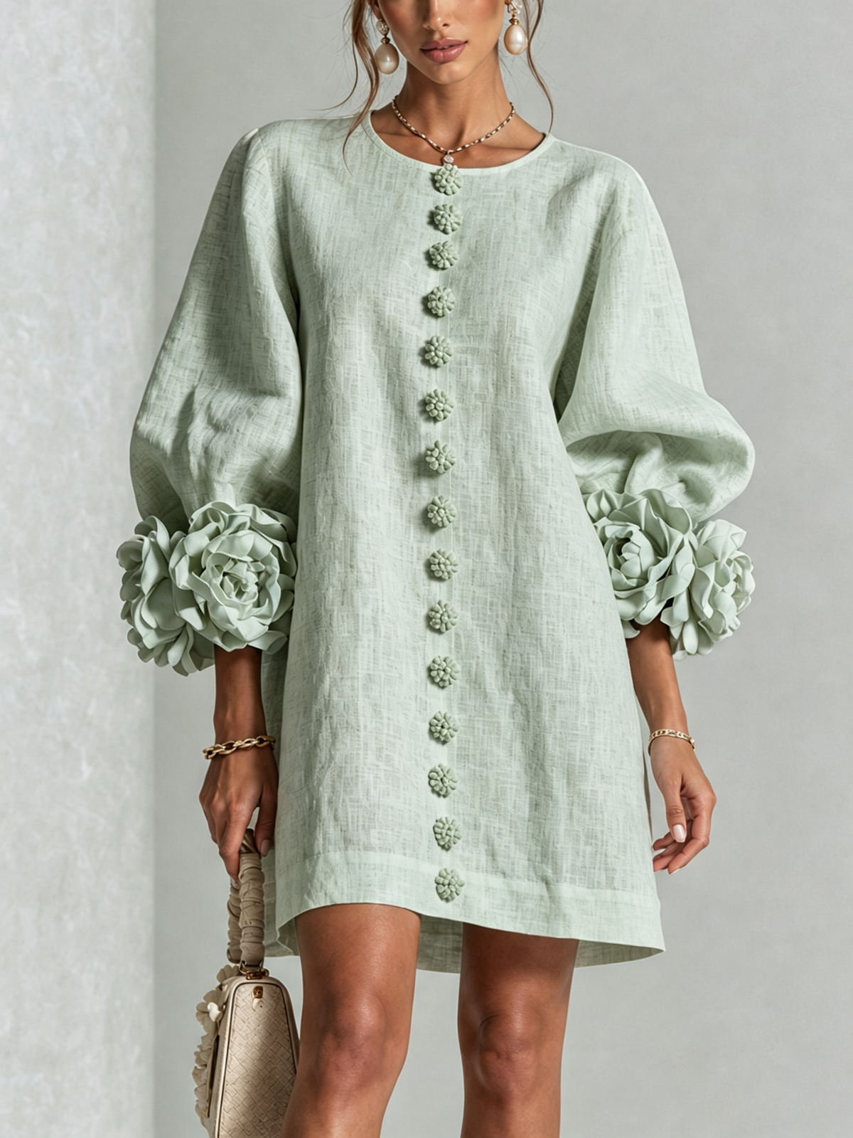 Delia | Mini-Kleid aus Leinenmix mit Rosenmanschetten, Salbeigrün