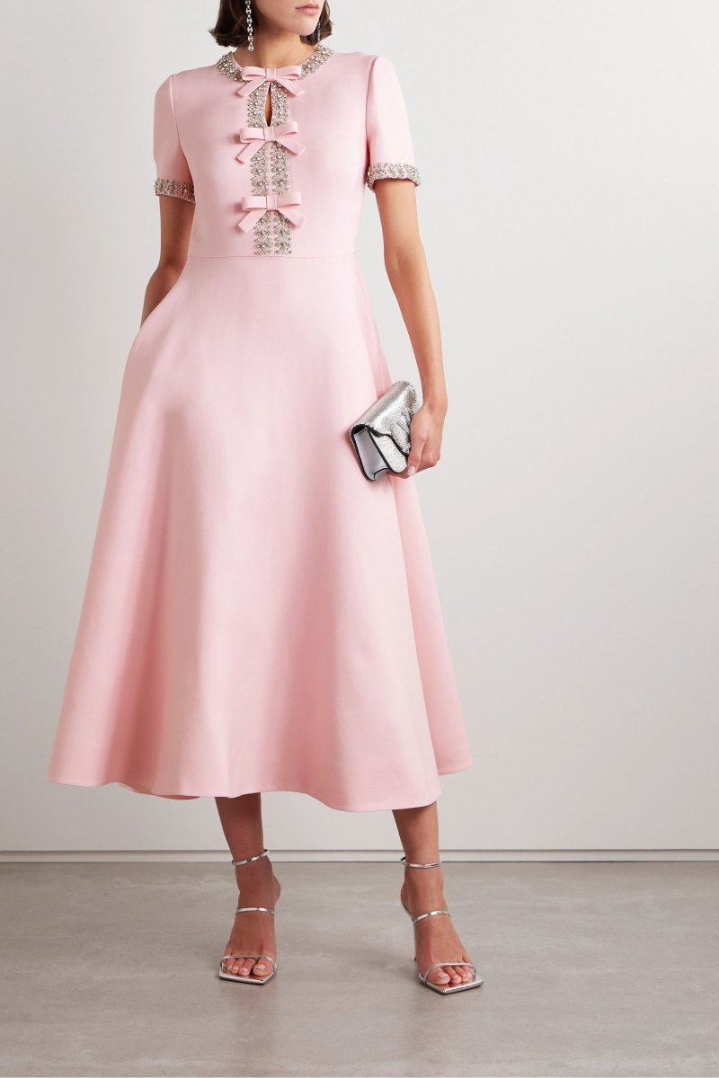 Zoe | Kleid mit Kristallverzierung und Schleife